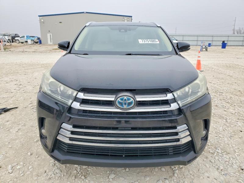 Photo 5 from auction – 2017 TOYOTA HIGHLANDER with VIN 5TDDGRFH6HS025198
