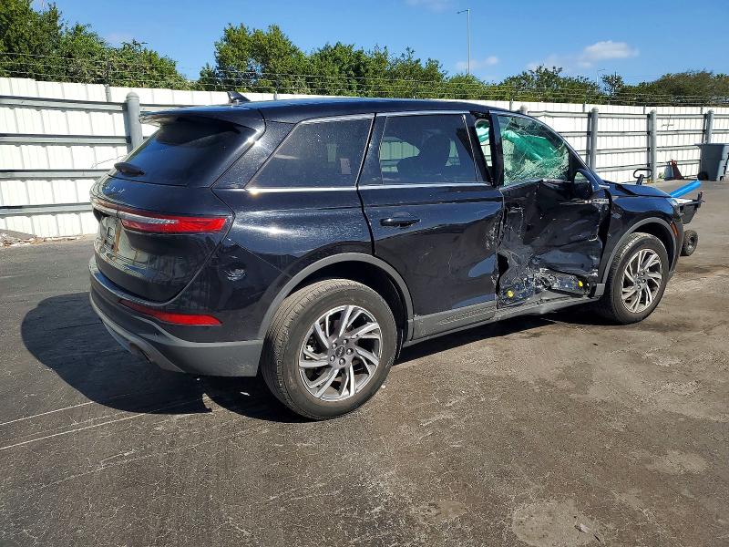 Photo 3 from auction – 2023 LINCOLN CORSAIR with VIN 5LMCJ1CA7PUL24563