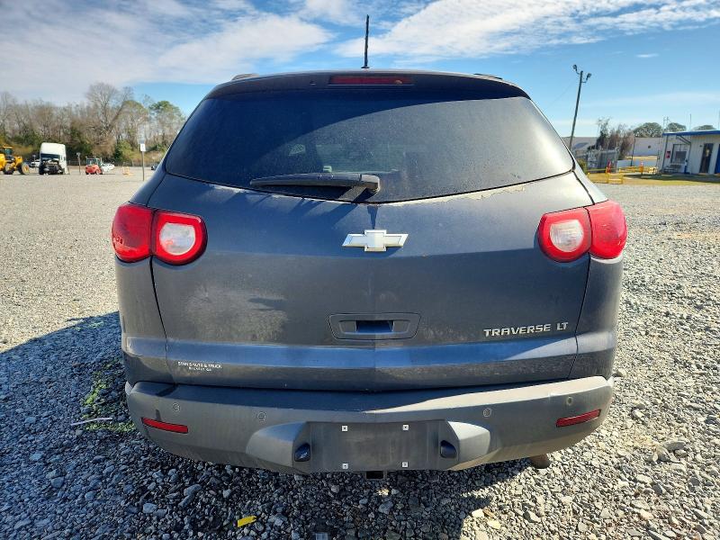 Photo 6 from auction – 2010 CHEVROLET TRAVERSE L with VIN 1GNLRFED0AJ242730