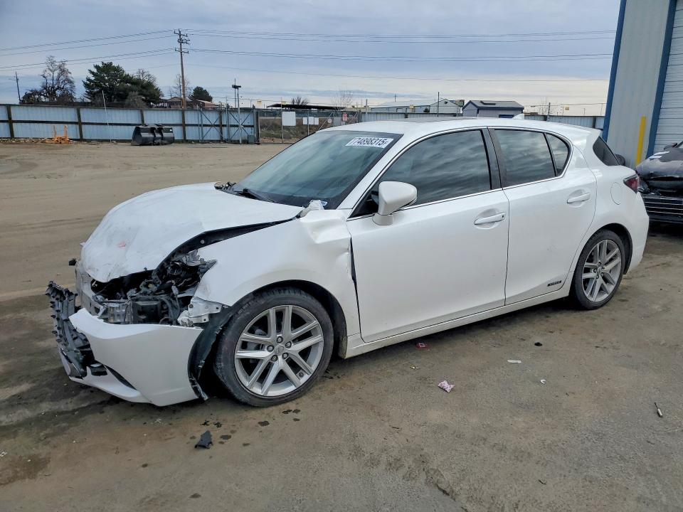 Foto 1 de la subasta – 2016 LEXUS CT 200H con VIN JTHKD5BH3G2276036
