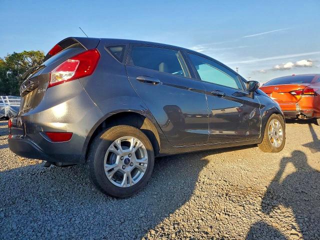 Photo 3 from auction – 2016 FORD FIESTA SE with VIN 3FADP4EJ7GM111017