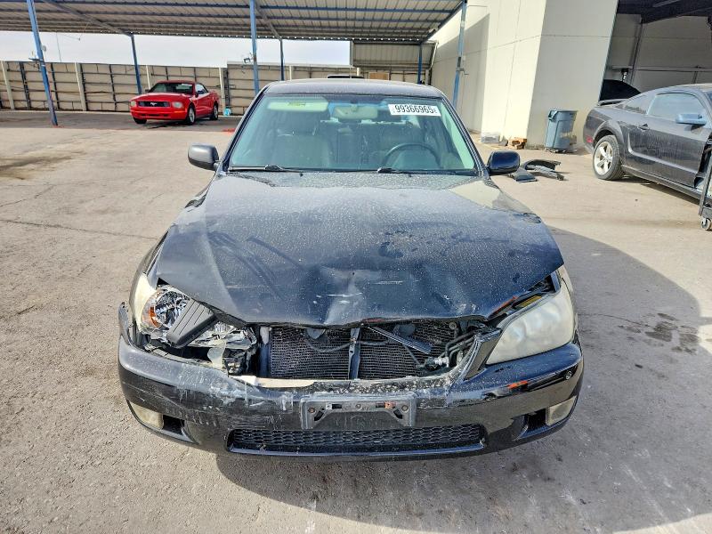 Photo 5 from auction – 2004 LEXUS IS 300 with VIN JTHBD192340094077