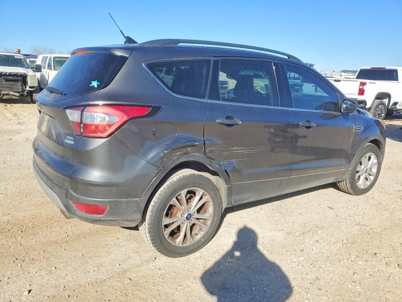 Photo 3 from auction – 2018 FORD ESCAPE SEL with VIN 1FMCU0HD3JUB72053