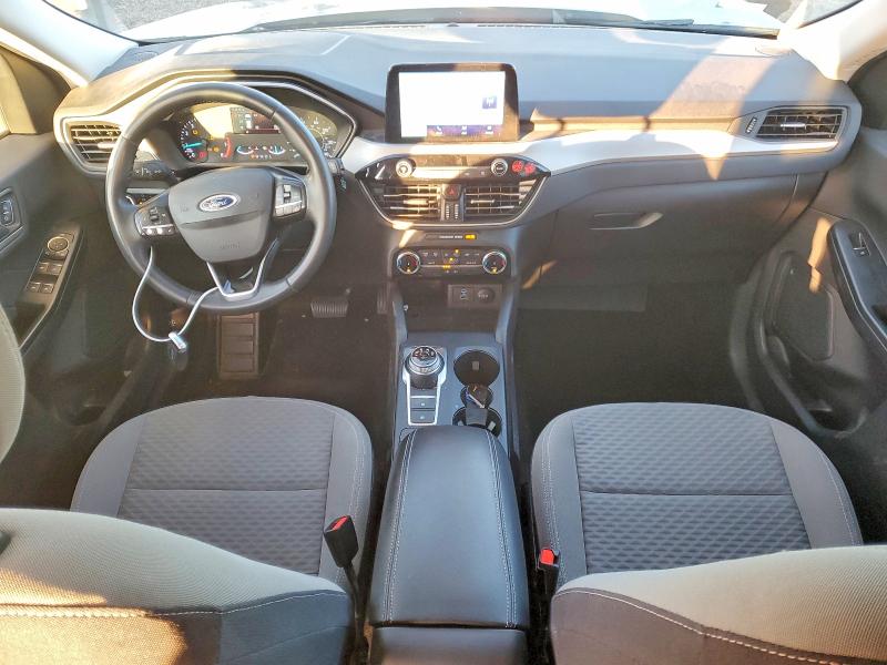 Photo 8 from auction – 2022 FORD ESCAPE with VIN 1FMCU0G61NUB51520