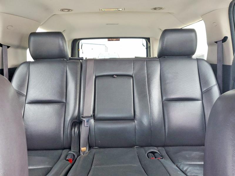 Photo 10 from auction – 2013 CHEVROLET SUBURBAN with VIN 1GNSKKE77DR203903