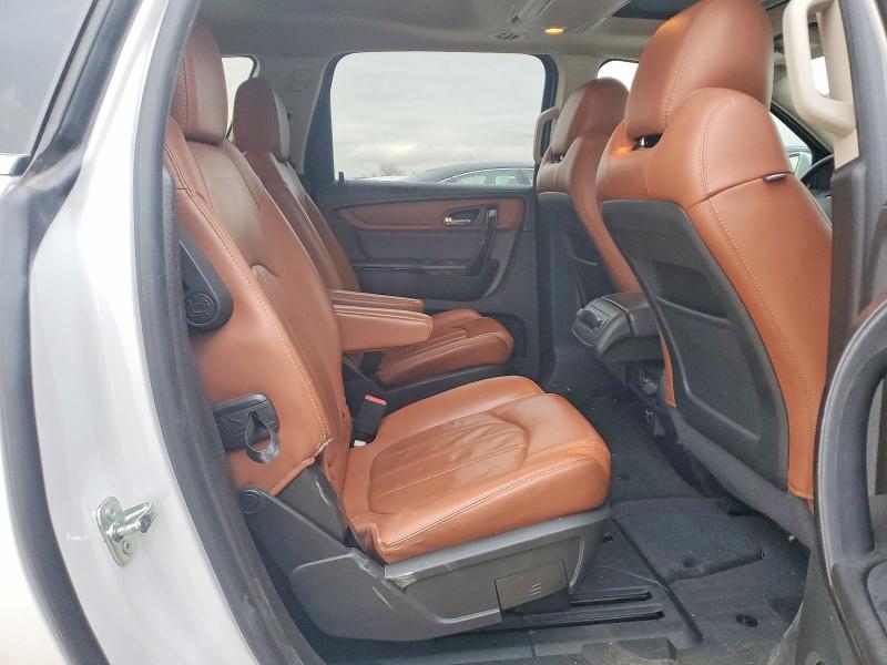 Photo 11 from auction – 2016 CHEVROLET TRAVERSE L with VIN 1GNKRJKD1GJ185997