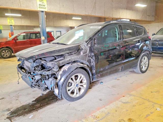 FORD ESCAPE SE 2018 с VIN 1FMCU0GD9JUC40843 - Фото с аукциона