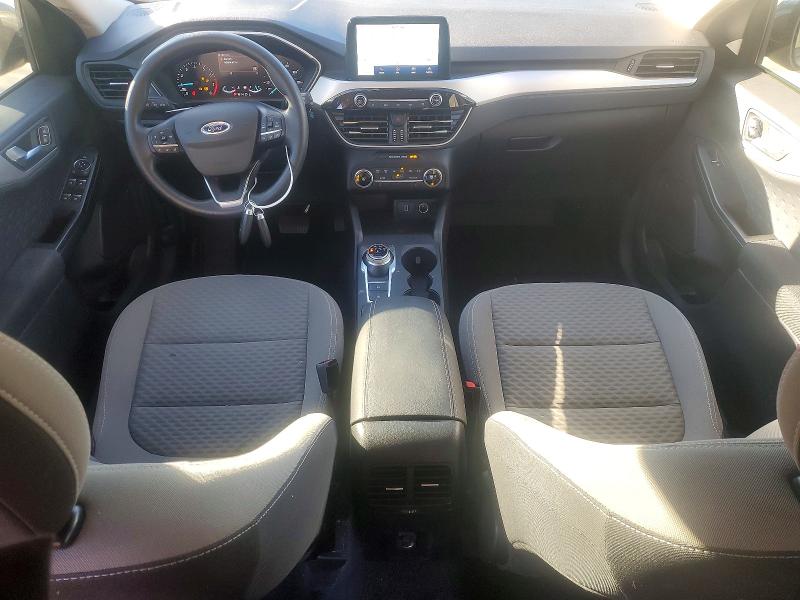Photo 8 from auction – 2020 FORD ESCAPE with VIN 1FMCU0G64LUA67110
