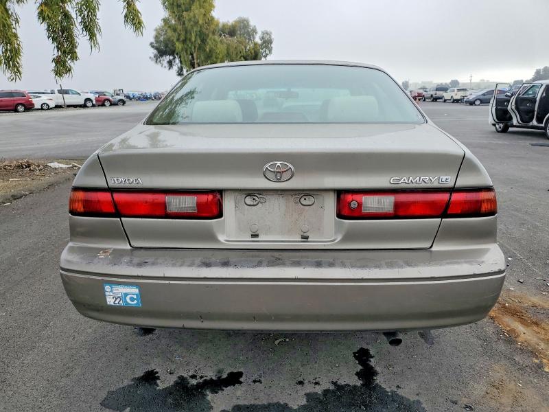 Photo 6 from auction – 1997 TOYOTA CAMRY LE with VIN JT2BG22K2V0069366