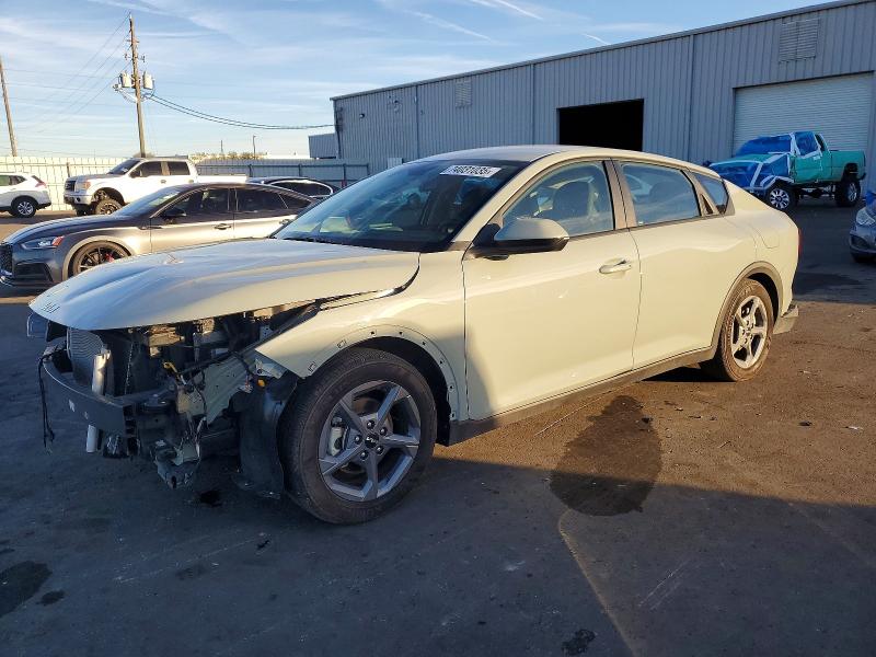 KIA K4 LX 2025 with VIN 3KPFT4DE5SE092733 - Photo from auction