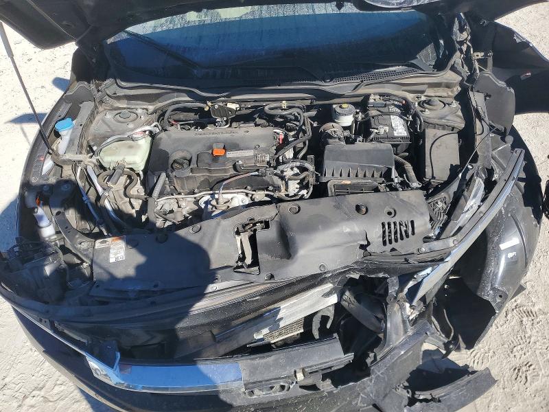 Photo 11 from auction – 2018 HONDA CIVIC with VIN 19XFC2F76JE010915