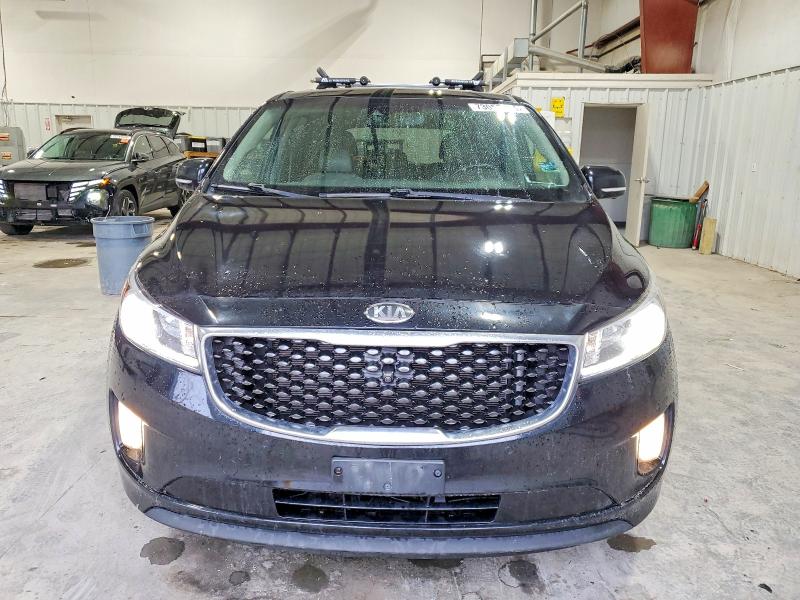 Photo 5 from auction – 2016 KIA SEDONA EX with VIN KNDMC5C12G6180924