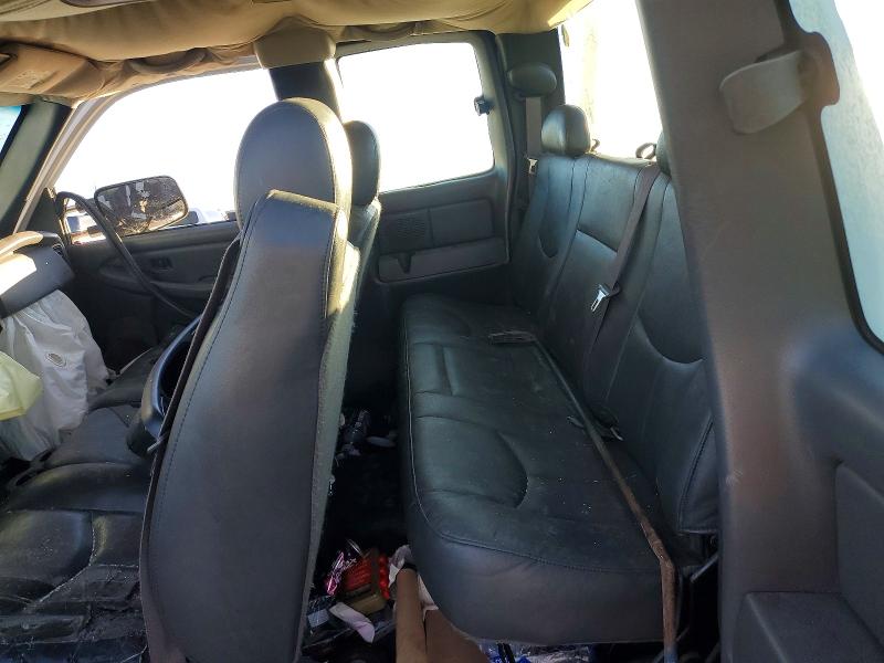 Photo 10 from auction – 2006 CHEVROLET SILVERADO with VIN 1GCHC29U56E259879
