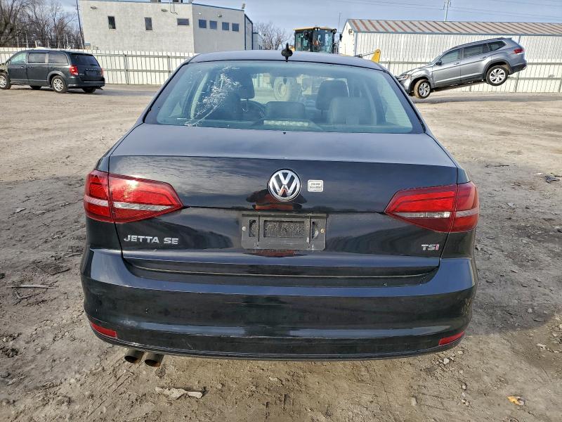Photo 6 from auction – 2017 VOLKSWAGEN JETTA SE with VIN 3VWB67AJ2HM290481