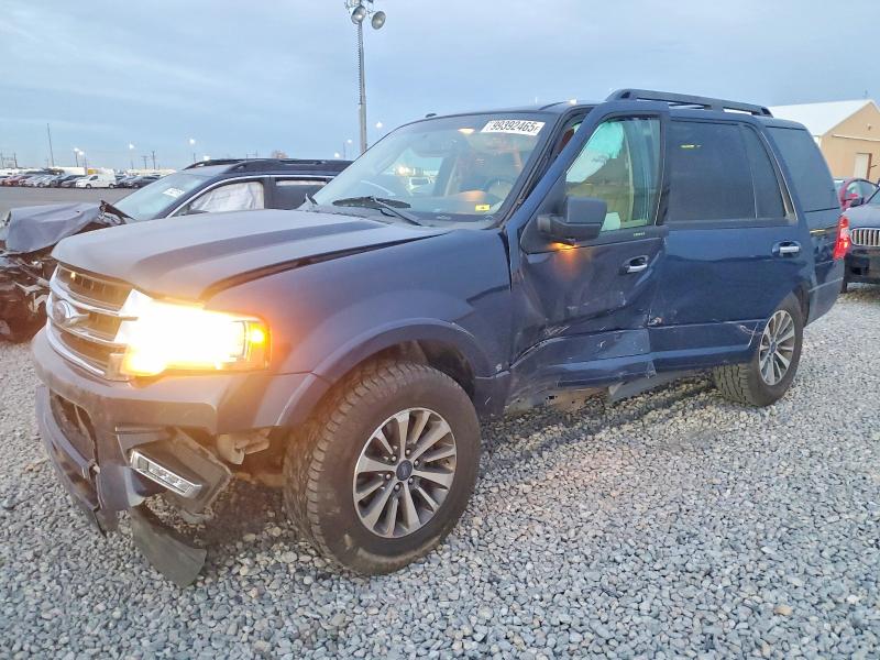 FORD EXPEDITION 2015 с VIN 1FMJU1JTXFEF02643 - Фото с аукциона