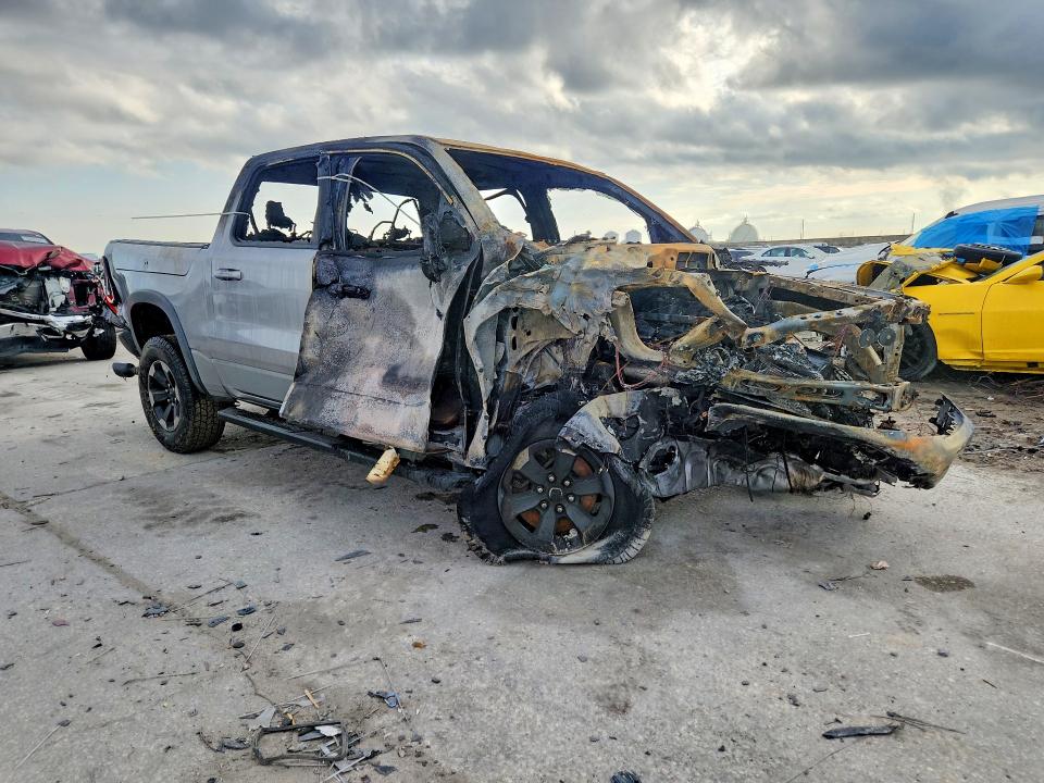 Photo 4 from auction – 2019 RAM 1500 with VIN 1C6SRFLT9KN760528