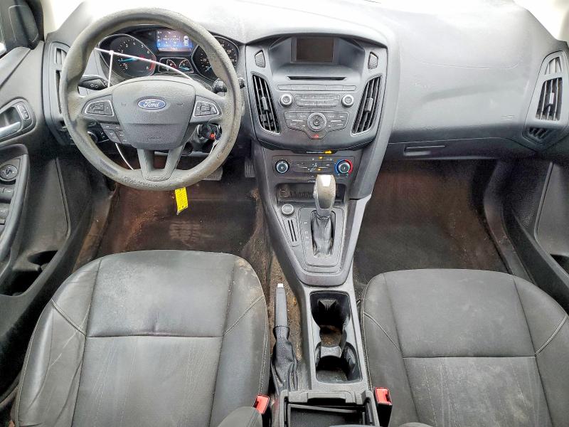 Photo 8 from auction – 2015 FORD FOCUS SE with VIN 1FADP3K20FL328593