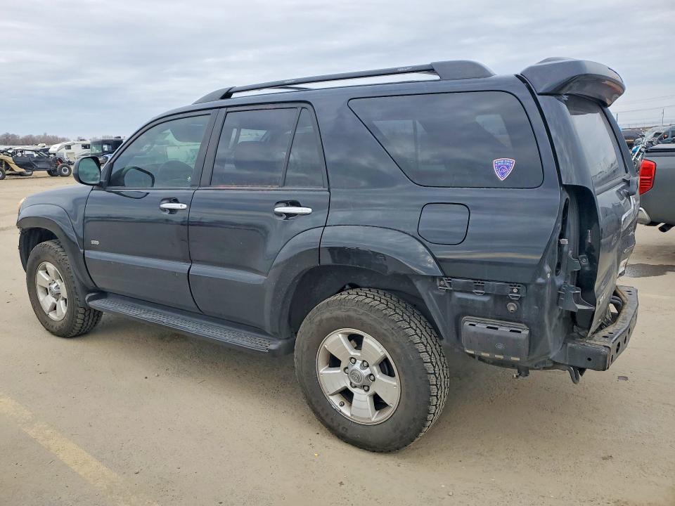 Photo 2 from auction – 2007 TOYOTA 4RUNNER SR with VIN JTEZU14R478080789
