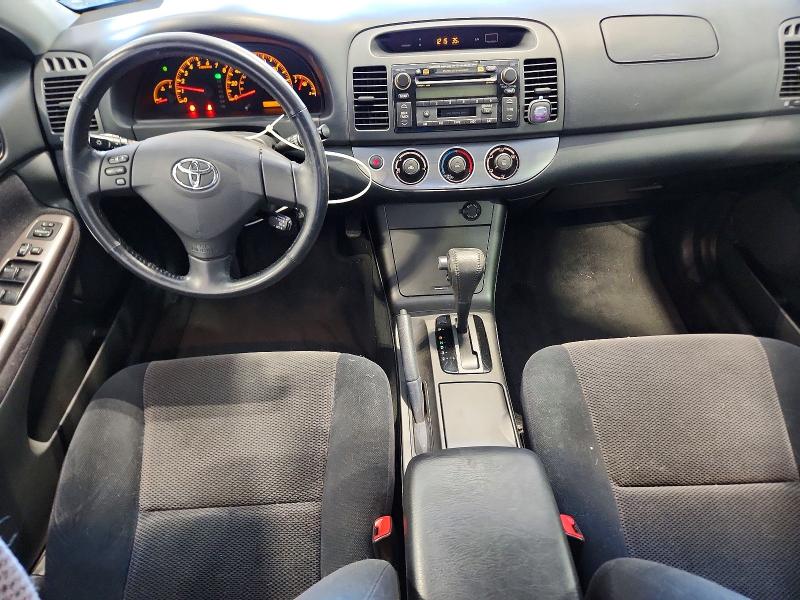 Photo 8 from auction – 2005 TOYOTA CAMRY LE with VIN 4T1BE32K75U593006