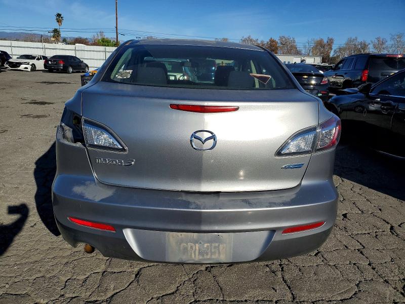 Photo 6 from auction – 2013 MAZDA 3 I with VIN JM1BL1U76D1712414