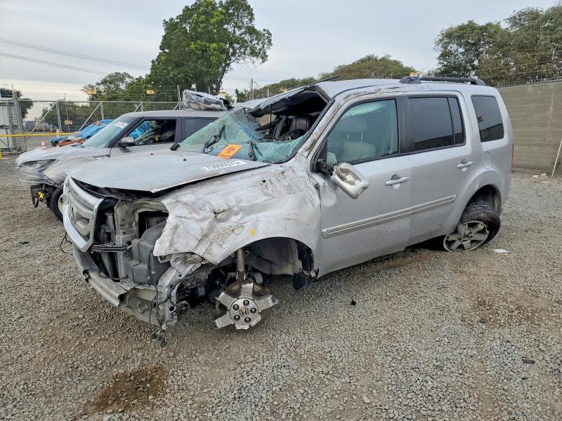 HONDA PILOT TOUR 2011 with VIN 5FNYF4H93BB096755 - Photo from auction