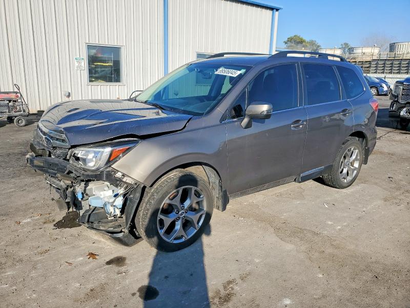 SUBARU FORESTER 2 2017 with VIN JF2SJAWC7HH434556 - Photo from auction