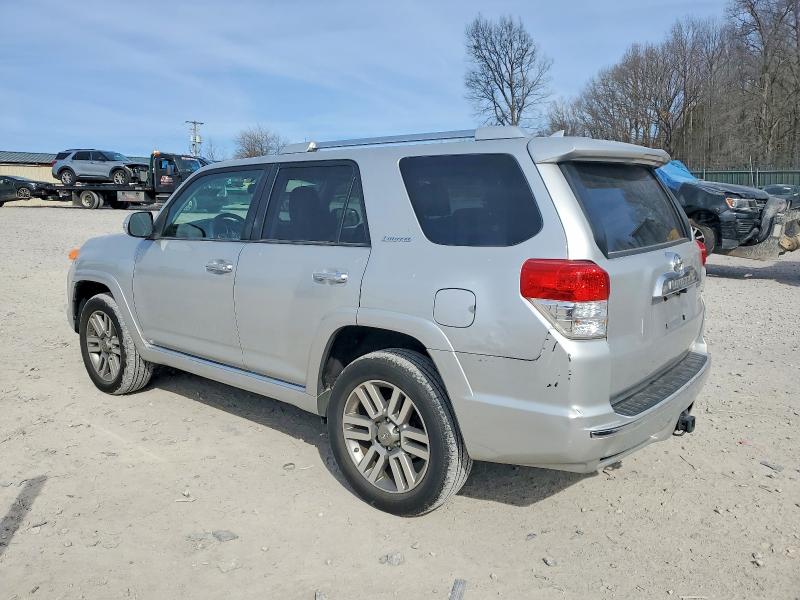 صورة رقم 2 من المزاد - 2011 TOYOTA 4RUNNER SR مع VIN JTEBU5JR7B5052301