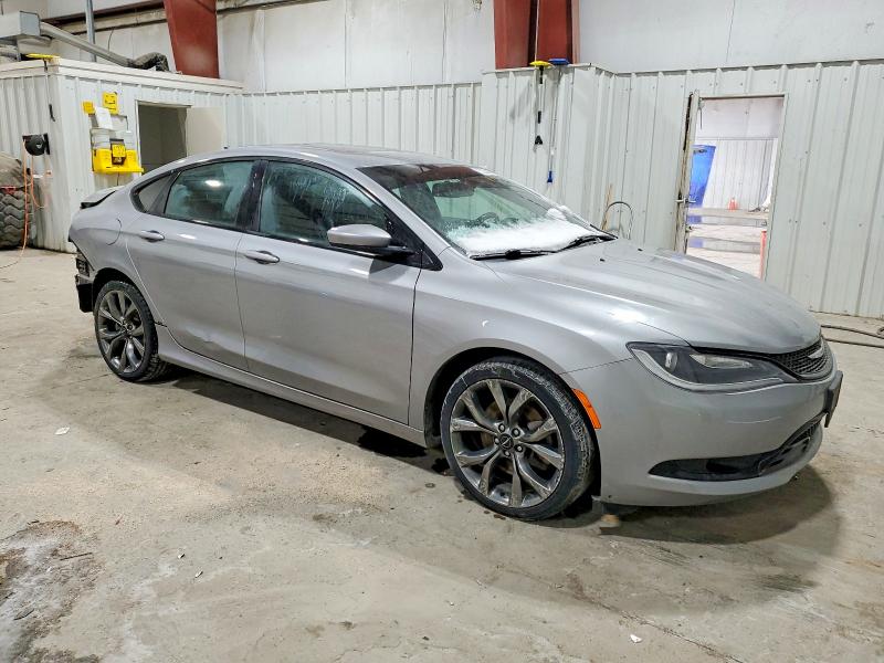 Photo 4 from auction – 2015 CHRYSLER 200 with VIN 1C3CCCBB4FN672695