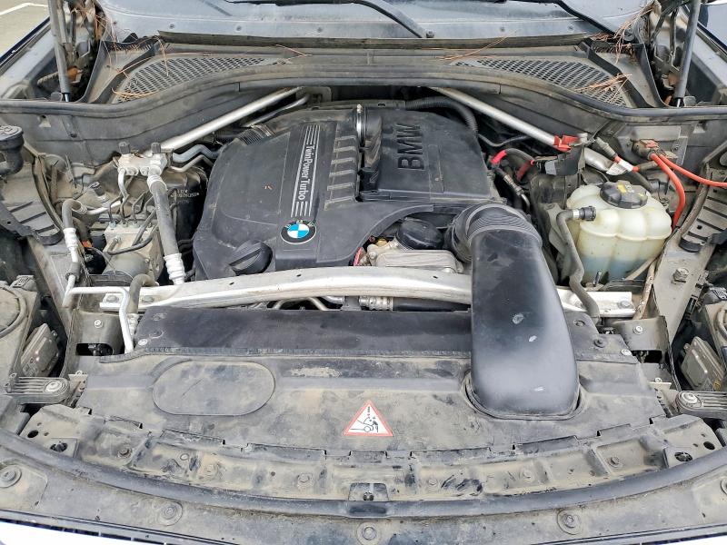 Photo 12 from auction – 2016 BMW X5 with VIN 5UXKR2C5XG0H42872