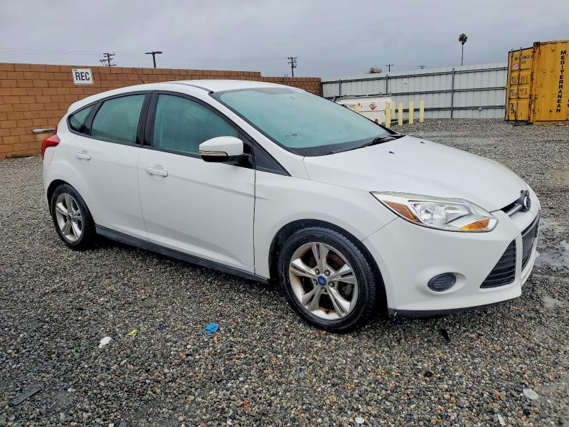 Photo 4 from auction – 2014 FORD FOCUS SE with VIN 1FADP3K2XEL131798
