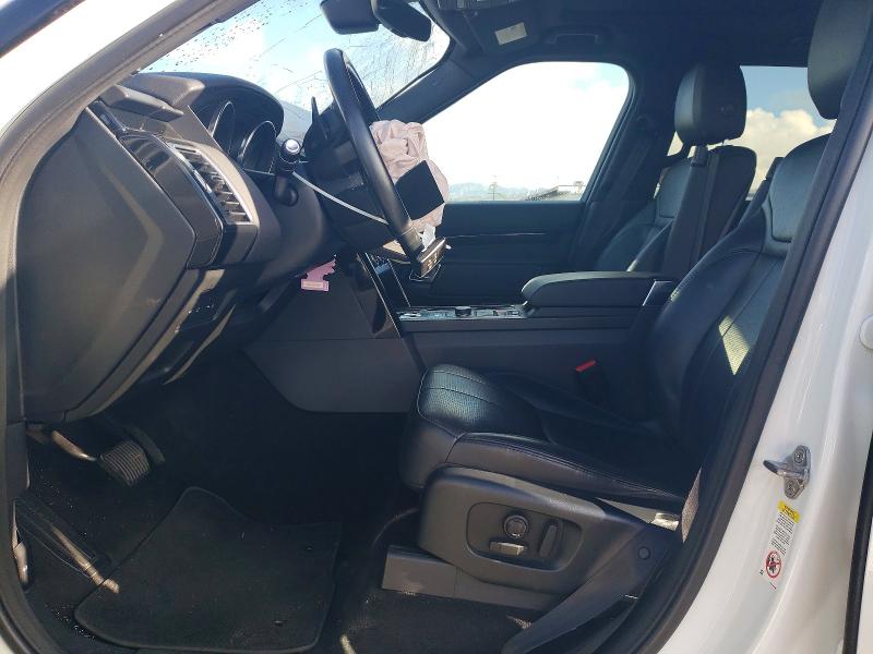 Photo 7 from auction – 2018 LAND ROVER DISCOVERY with VIN SALRG2RV2JA068835