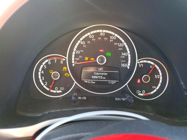 Photo 9 from auction – 2014 VOLKSWAGEN BEETLE with VIN 3VW5P7AT9EM803300