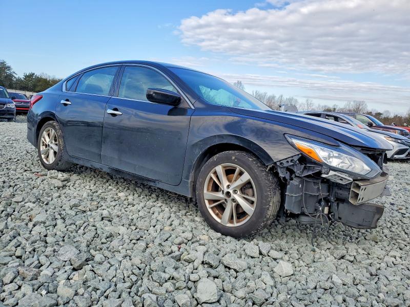 Photo 4 from auction – 2017 NISSAN ALTIMA 2.5 with VIN 1N4AL3AP3HC199652