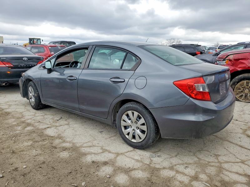 Photo 2 from auction – 2012 HONDA CIVIC LX with VIN 19XFB2F58CE018003
