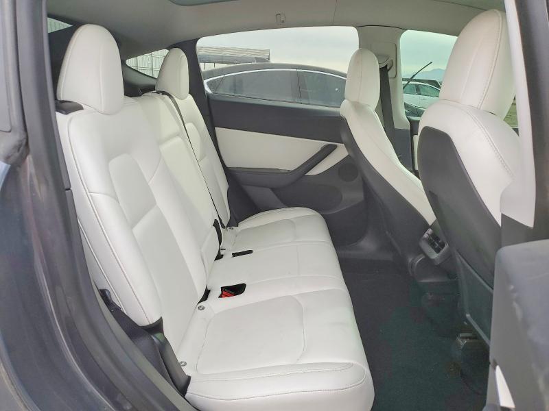 Photo 10 from auction – 2020 TESLA MODEL Y with VIN 5YJYGDEE8LF054985