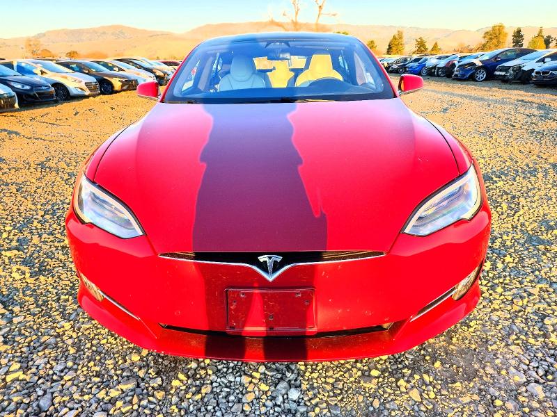 Photo 5 from auction – 2019 TESLA MODEL S with VIN 5YJSA1E24KF334011