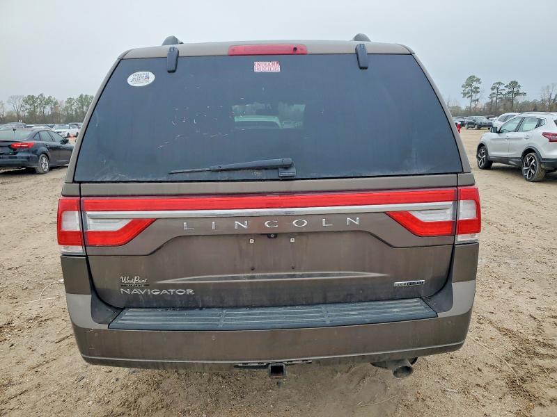 Photo 6 from auction – 2016 LINCOLN NAVIGATOR with VIN 5LMJJ2HTXGEL06818