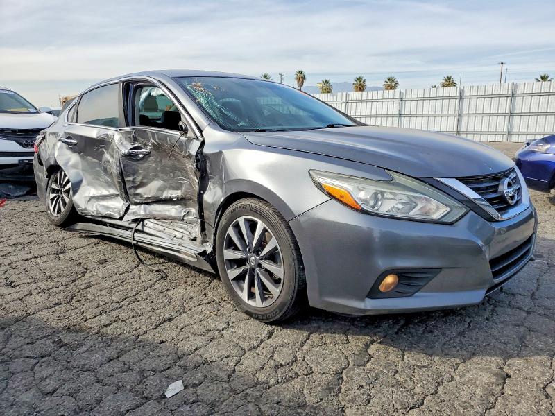 Photo 4 from auction – 2017 NISSAN ALTIMA 2.5 with VIN 1N4AL3AP3HC224937