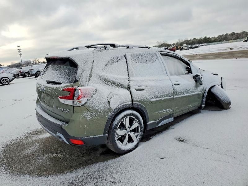 Photo 3 from auction – 2021 SUBARU FORESTER T with VIN JF2SKAXC6MH492891