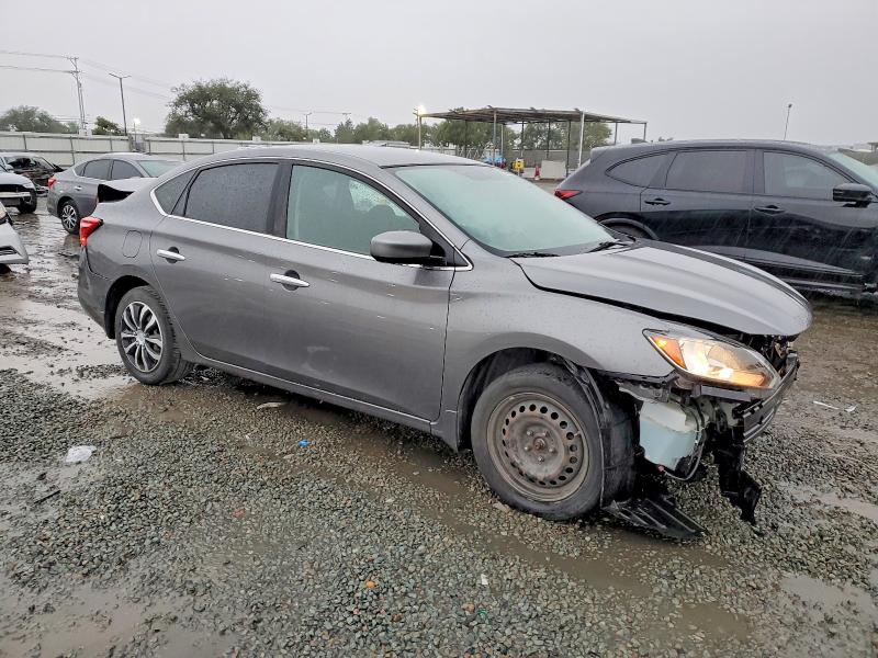 Photo 4 from auction – 2016 NISSAN SENTRA S with VIN 3N1AB7AP7GY312564