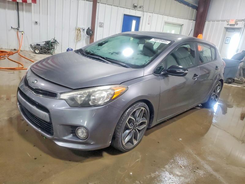 KIA FORTE SX 2015 with VIN KNAFZ5A30F5283904 - Photo from auction