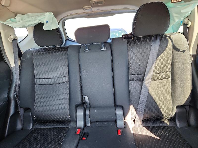 Photo 10 from auction – 2018 NISSAN ROGUE S with VIN KNMAT2MT2JP524481