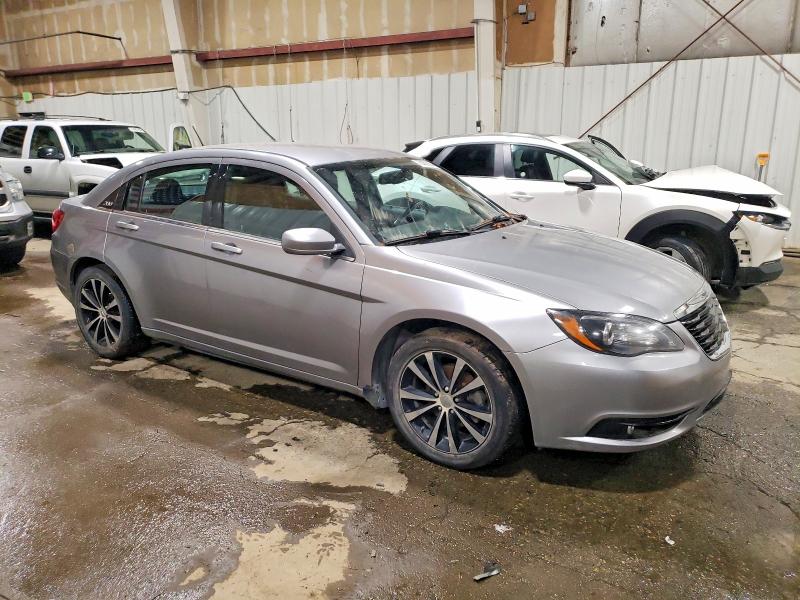 Photo 4 from auction – 2013 CHRYSLER 200 TOURIN with VIN 1C3CCBBB6DN602588