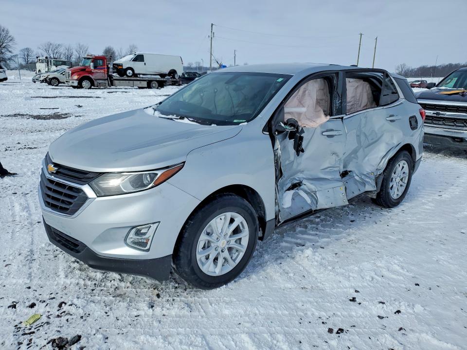 CHEVROLET EQUINOX 2018 with VIN 2GNAXJEV2J6288940 - Photo from auction