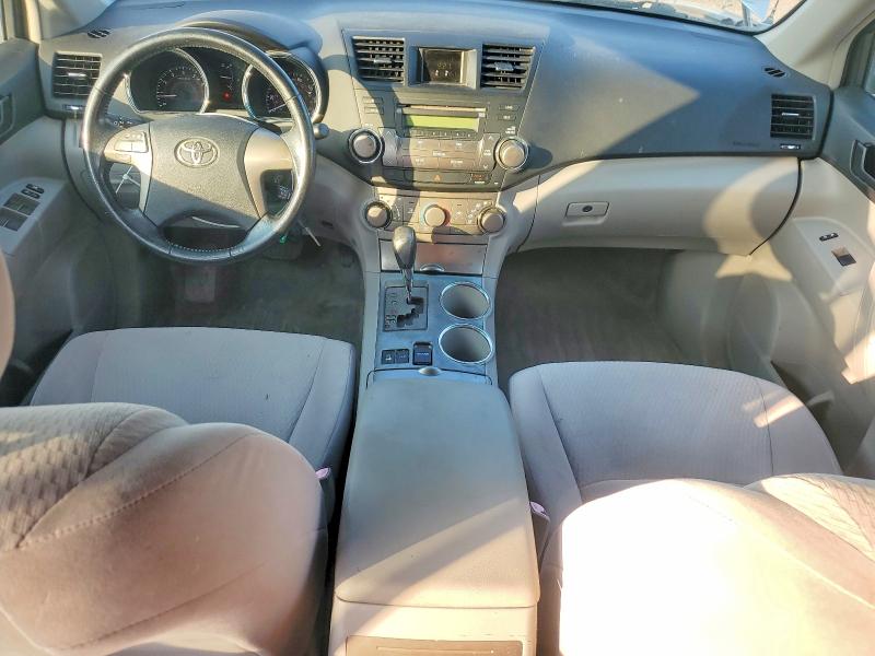 Photo 8 from auction – 2009 TOYOTA HIGHLANDER with VIN JTEES41A292134830