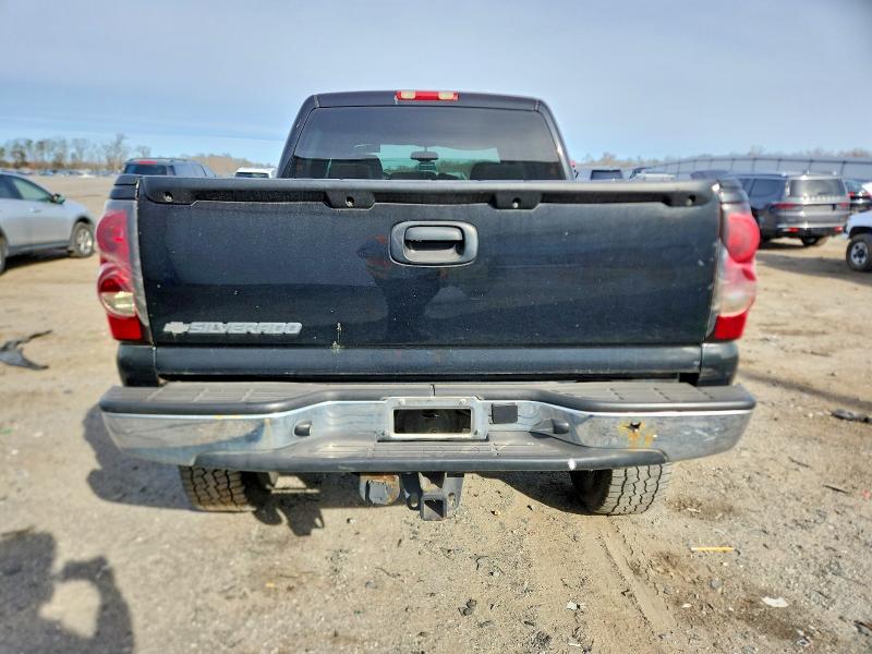 Photo 6 from auction – 2006 CHEVROLET SILVERADO with VIN 2GCEK13T161153611
