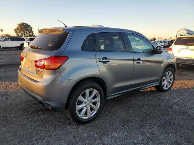 صورة رقم 3 من المزاد - 2014 MITSUBISHI OUTLANDER مع VIN 4A4AP3AUXEE008614