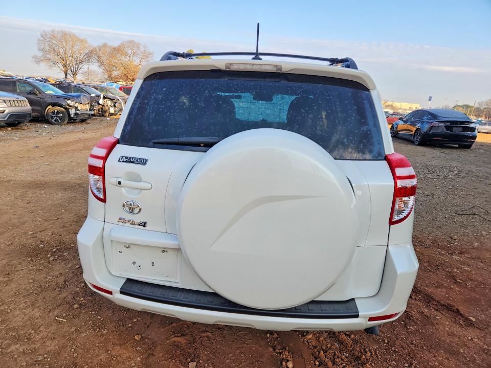 Photo 6 from auction – 2012 TOYOTA RAV4 LIMIT with VIN JTMYF4DV3CD032372
