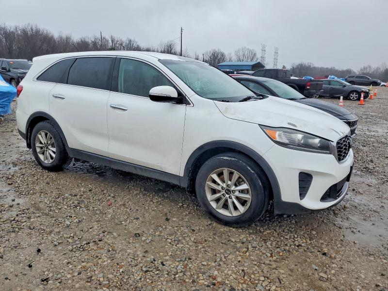 Photo 4 from auction – 2019 KIA SORENTO with VIN 5XYPG4A3XKG511142