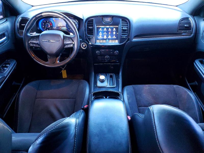 Photo 8 from auction – 2018 CHRYSLER 300 S with VIN 2C3CCABTXJH223052